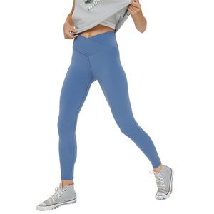 NWOT Offline by Aerie Real Me Crossover Legging - Size Small